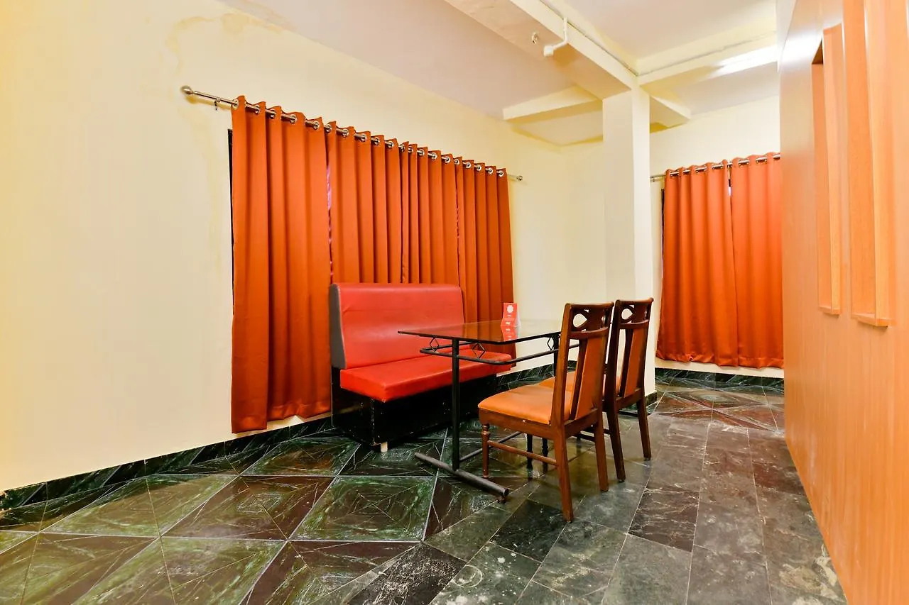 Oyo 9310 Hotel Viceroy Kochi インド